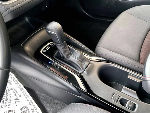 Used 2024 Toyota Corolla SE FWD image 18
