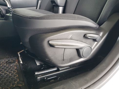 Used 2020 Jeep Renegade Altitude AWD/4WD image 19