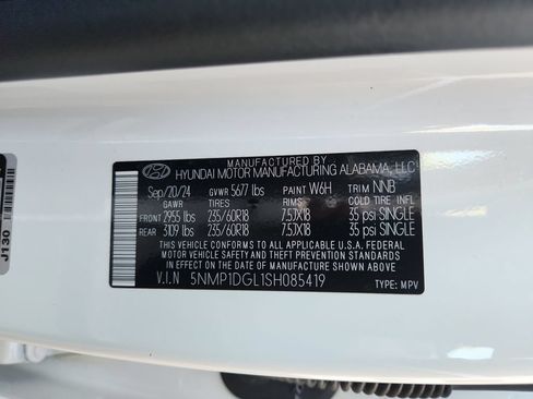 Used 2025 Hyundai Santa Fe SE AWD/4WD image 25