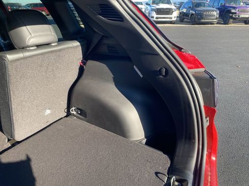 New 2026 Jeep Compass Latitude image 12