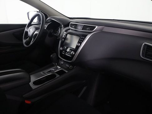 Used 2019 Nissan Murano S image 24