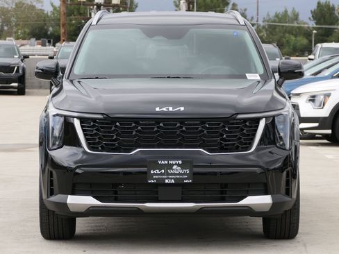 New 2026 Kia Sorento S FWD image 7