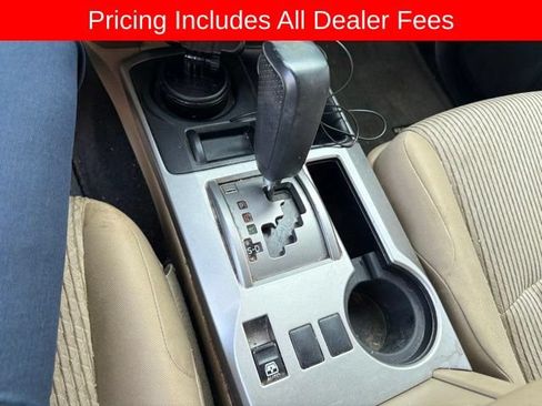 Used 2011 Toyota 4Runner SR5 w/ Convenience Pkg AWD/4WD image 4