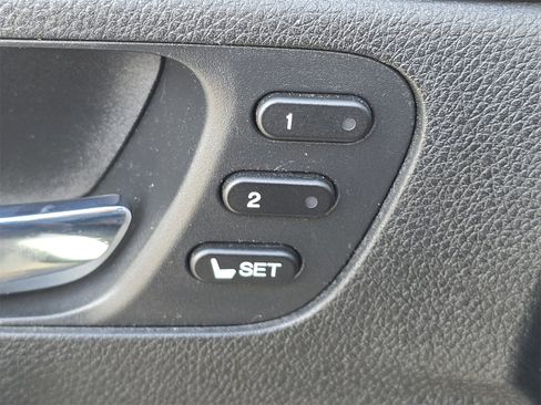 Used 2021 Honda Pilot EX-L image 16