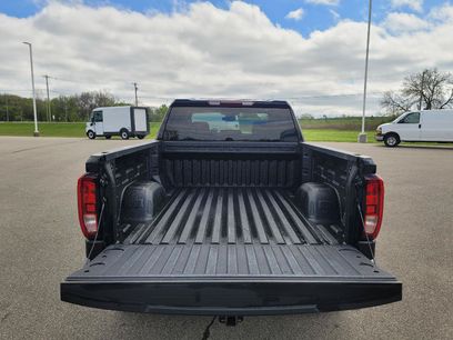 Used 2024 GMC Sierra 1500 Pro w/ Graphite Edition