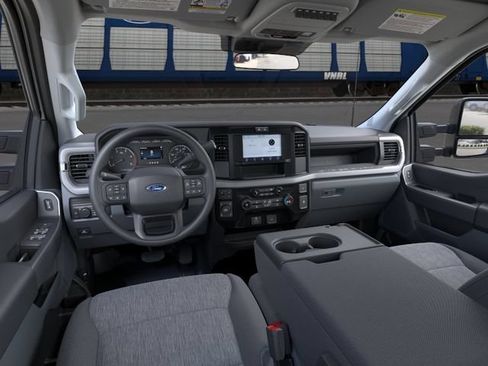 New 2026 Ford F350 XL w/ FX4 Off-Road Package AWD/4WD image 9