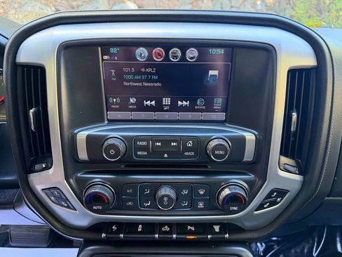 Used 2018 GMC Sierra 3500 SLT w/ Duramax Plus Package AWD/4WD image 15