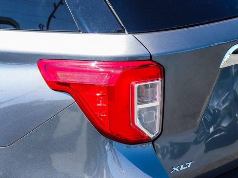 Certified 2023 Ford Explorer XLT w/ Equipment Group 202A RWD image 7