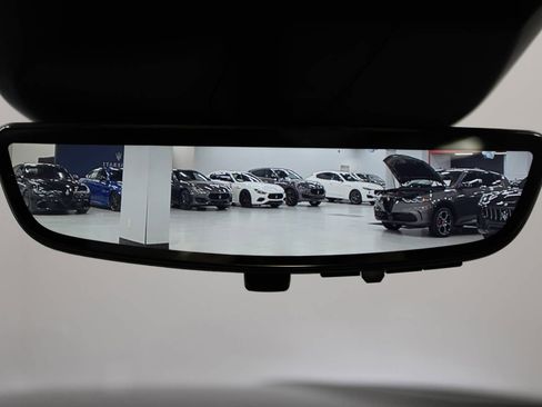 Used 2023 Cadillac Escalade ESV Sport image 33