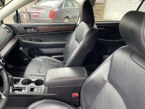 Used 2019 Subaru Outback 2.5i Limited image 12
