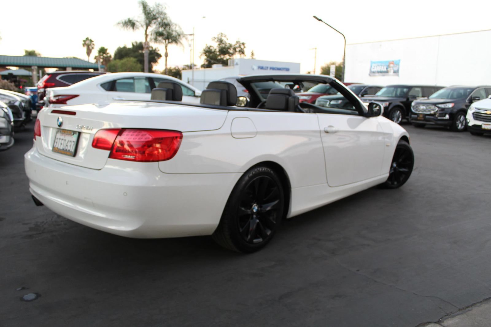 Used 2013 BMW 328i Convertible RWD image 11