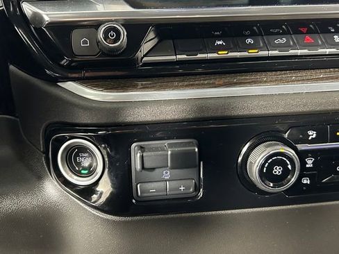 Used 2022 Chevrolet Silverado 1500 LT w/ Work Truck Package image 26