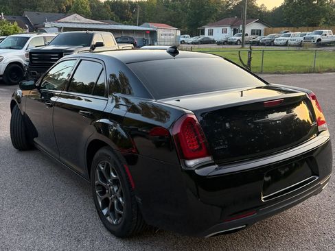 Used 2015 Chrysler 300 S AWD/4WD image 5
