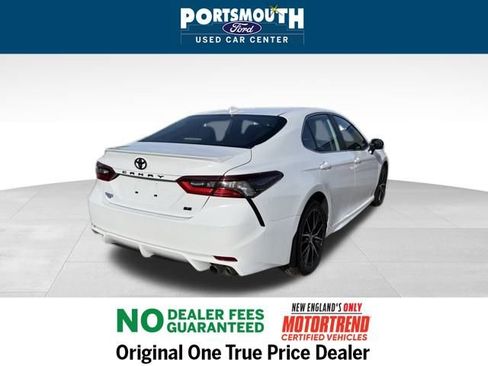 Used 2024 Toyota Camry SE w/ Cold Weather Package image 24