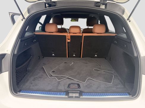 Used 2022 Mercedes-Benz GLC 300 image 18