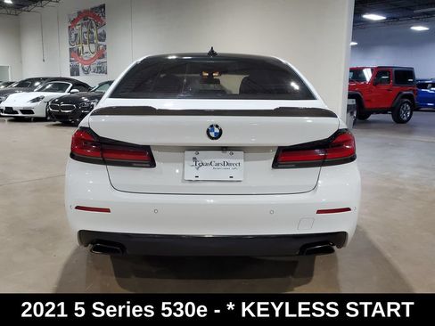 Used 2021 BMW 530e w/ Parking Assistance Package RWD image 11