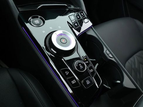 Used 2025 Kia Sportage X-Line Prestige image 14