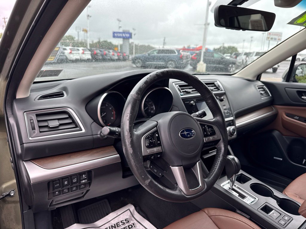 Used 2017 Subaru Outback 3.6R Touring AWD/4WD image 20