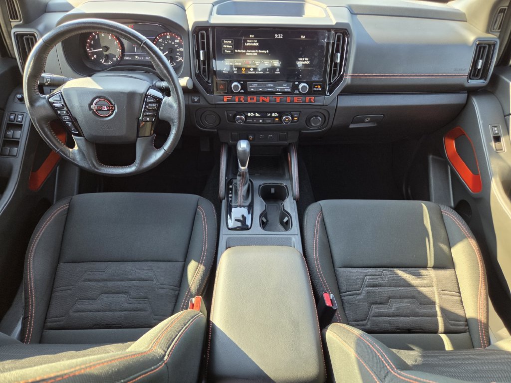 Used 2025 Nissan Frontier Pro-X RWD image 12