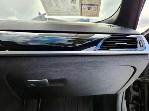 Used 2017 BMW 540i xDrive image 52