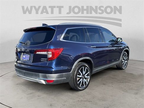 Used 2019 Honda Pilot Touring image 5