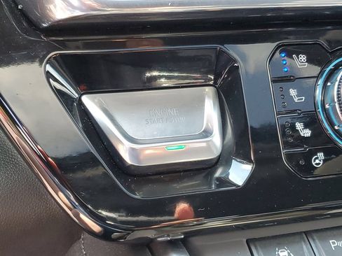 Certified 2024 GMC Sierra 1500 Denali AWD/4WD image 17