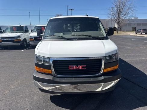 Used 2024 GMC Savana 2500 Work Van w/ Driver Convenience Package image 8