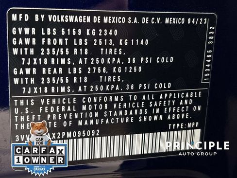 Used 2023 Volkswagen Tiguan SE w/ Panoramic Sunroof Package image 34