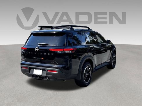 Used 2025 Nissan Pathfinder Rock Creek AWD/4WD image 26