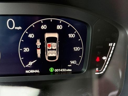 Certified 2025 Acura ADX AWD image 19