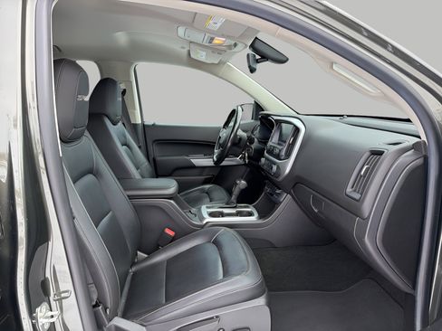 Used 2018 Chevrolet Colorado ZR2 image 25