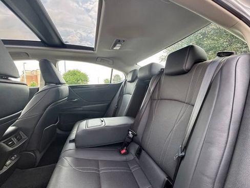 Used 2019 Lexus ES 350 w/ Accessory Package 2 FWD image 31