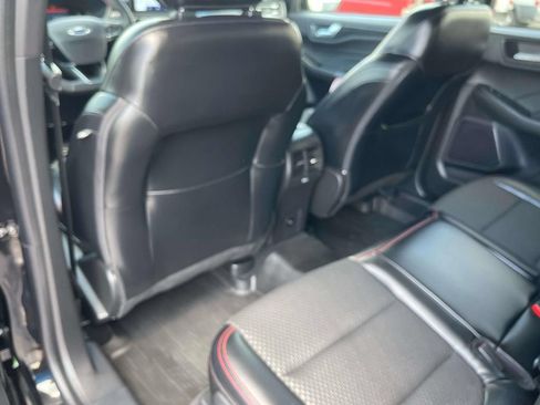 Used 2023 Ford Escape ST-Line AWD/4WD image 26