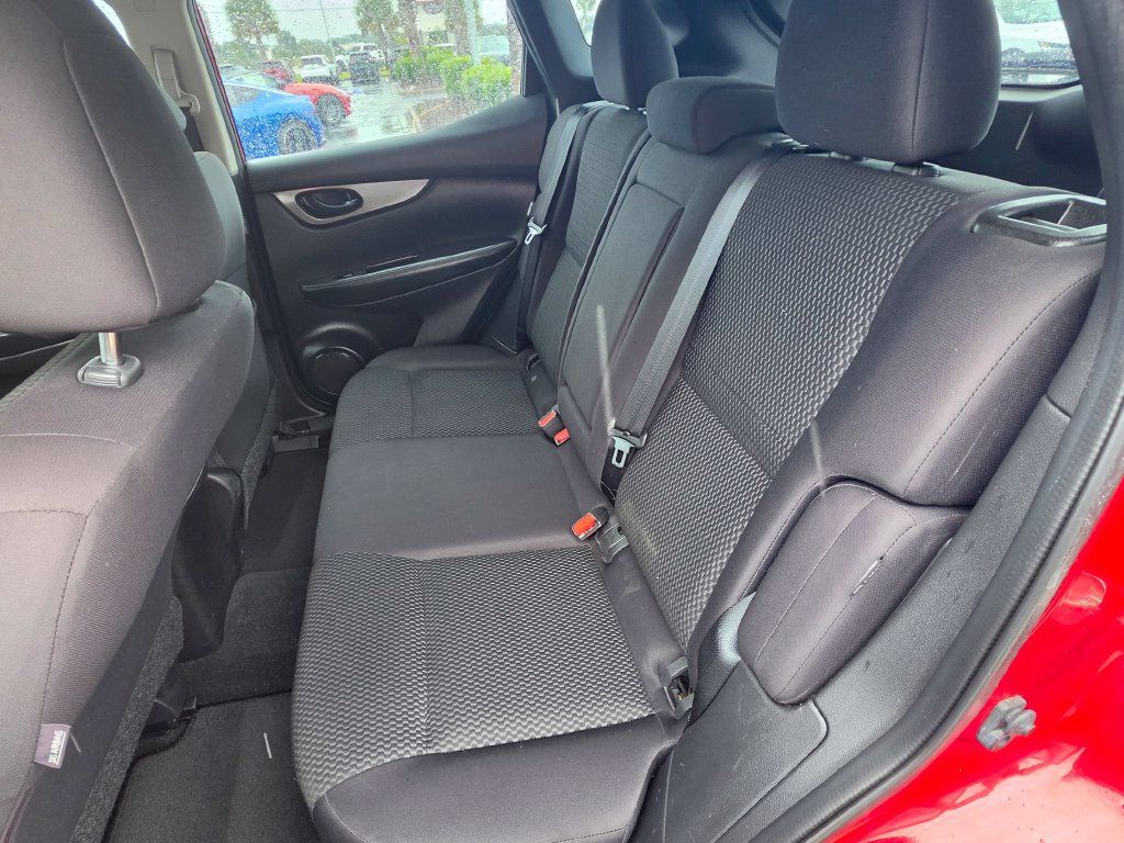 Used 2021 Nissan Rogue Sport S FWD image 11