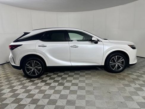 Used 2023 Lexus RX 350 Premium w/ Accessory Package AWD/4WD image 8