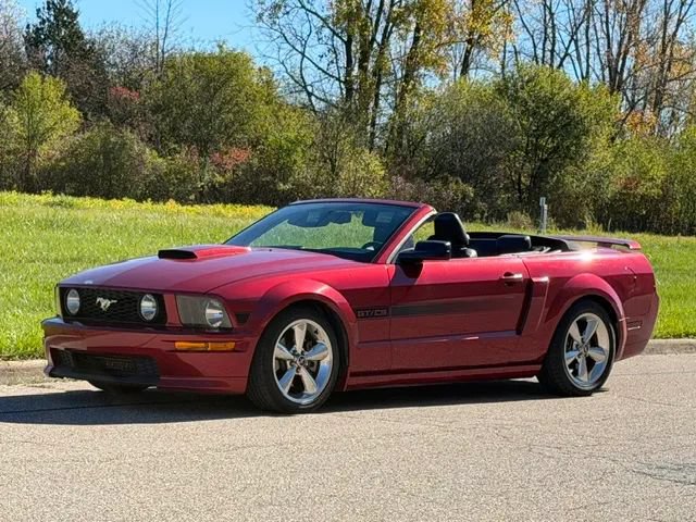 Used 2007 Ford Mustang GT Premium RWD image 14