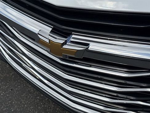 Used 2025 Chevrolet Malibu LT FWD image 28