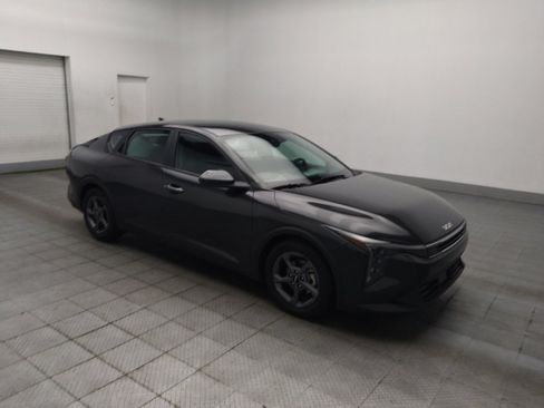 Used 2025 Kia K4 FWD image 11