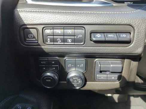 Used 2022 GMC Yukon XL Denali w/ Max Trailering Package image 24