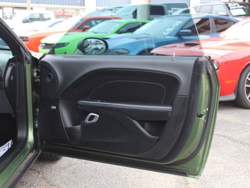 Used 2018 Dodge Challenger GT w/ GT Interior Package AWD/4WD image 10