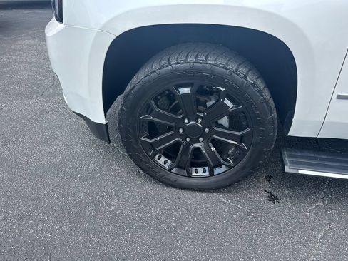 Used 2018 GMC Yukon XL Denali w/ Denali Ultimate Package AWD/4WD image 12