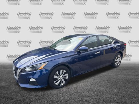 Used 2022 Nissan Altima 2.5 S w/ Driver Assist Package FWD image 5