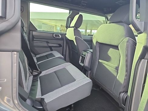 New 2025 Ford Bronco 4-Door image 26