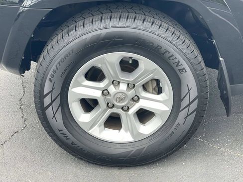 Used 2022 Toyota 4Runner SR5 RWD image 30