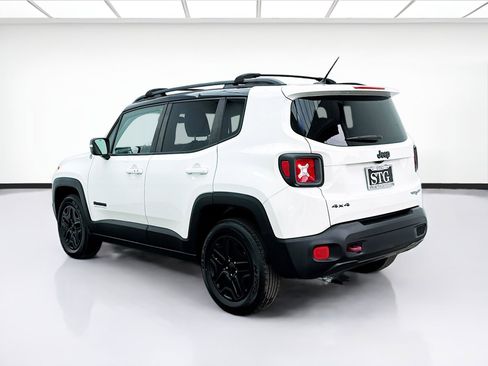 Used 2017 Jeep Renegade Trailhawk image 6