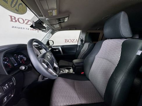 Used 2022 Toyota 4Runner SR5 image 23