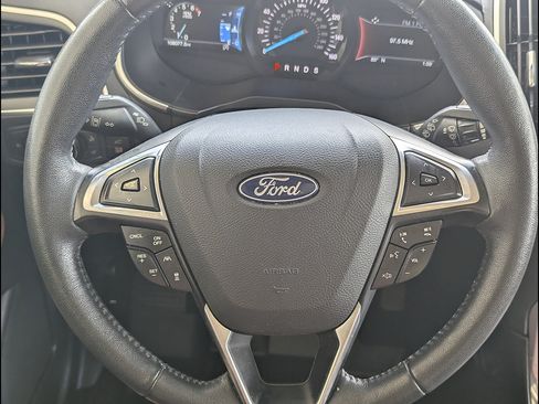 Used 2019 Ford Edge Titanium w/ Equipment Group 301A FWD image 28