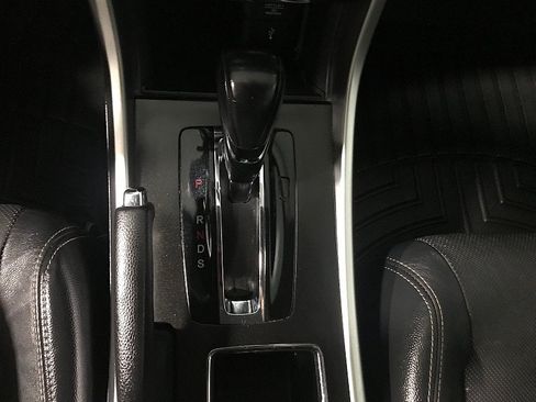 Used 2014 Honda Accord Sport image 29