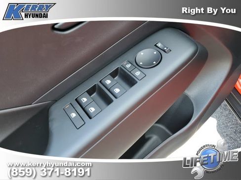 New 2026 Hyundai Kona SEL Sport AWD/4WD image 19