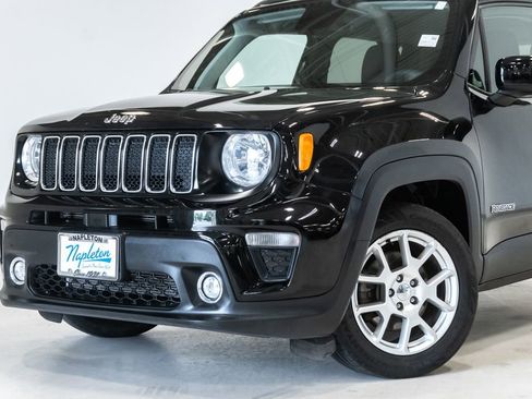 Used 2020 Jeep Renegade Latitude FWD image 2